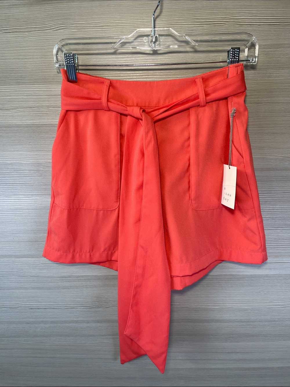 a new day NEW 3” High-Rise Tie-Waist Coral Shorts Size Small